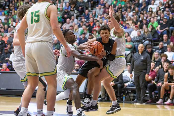 2023-3-11-Tualatin-WestLinn-Championship-GAME-0401-NR-clear